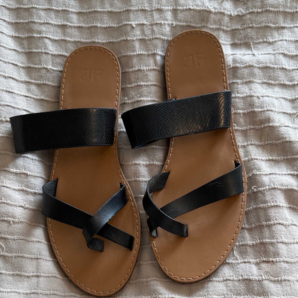 JustFab Black Leather Women's Sandals